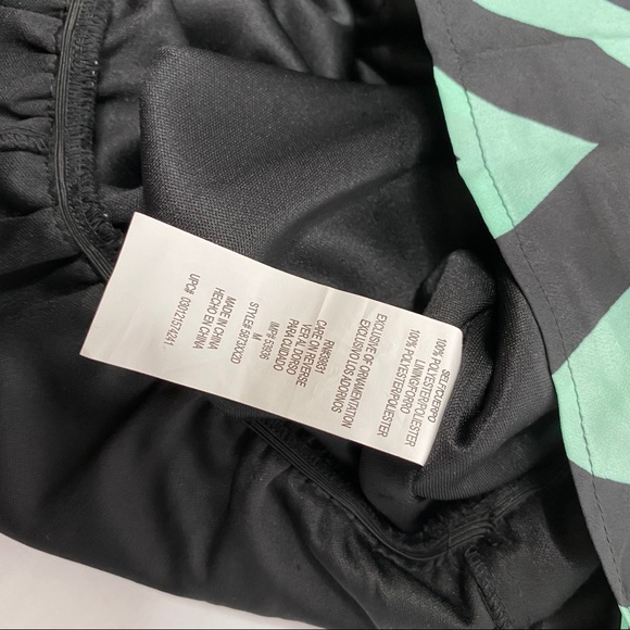 Mint Green & Black Long sleeve Chevron Dress - Picture 6 of 6